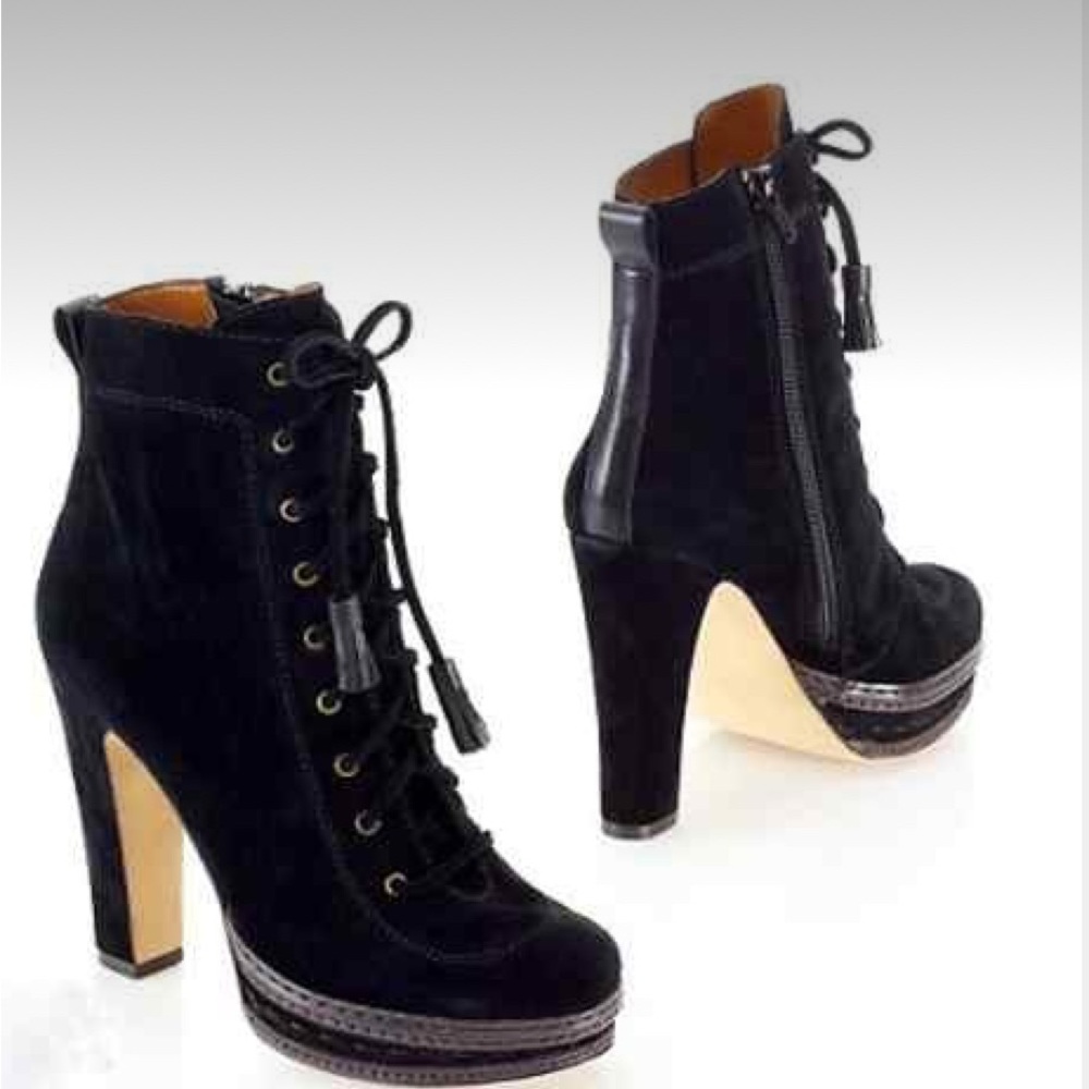 Juicy Couture Suede Madras Boots